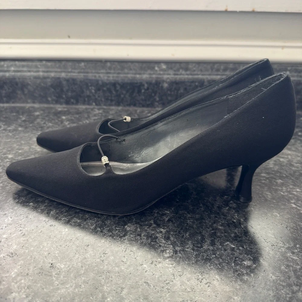 Vintage Stuart Weitzman Black Satin Crystal Strap Pointed Toe Kitten Heel 9.5 M